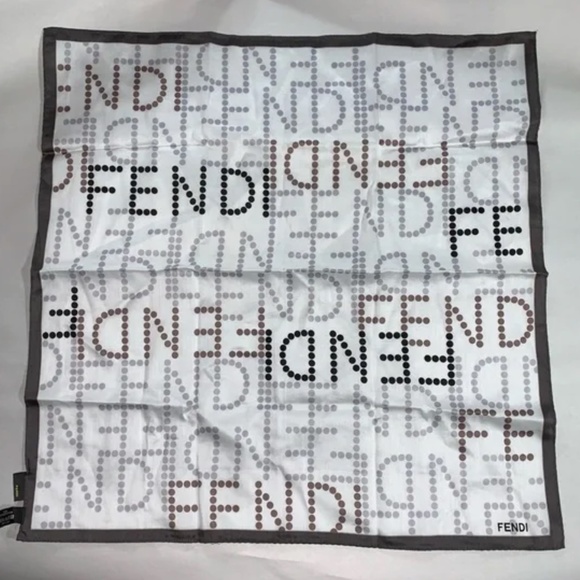 Fendi Spellout Polka Dot 100% Cotton Neckerchief Made In Japan, New w/o Tags - Picture 7 of 7